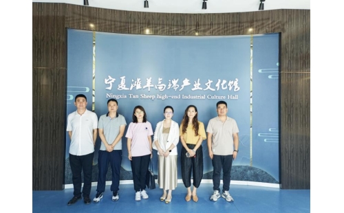 中石化、中石油寧夏公司領(lǐng)導(dǎo)陸續(xù)蒞臨伊百盛考察指導(dǎo)